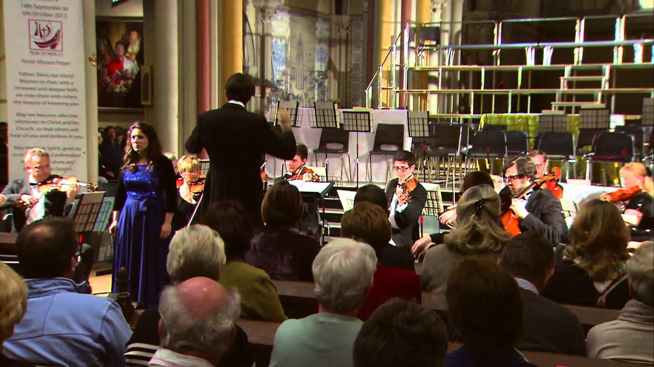 Britten - Les Illuminations - Elizabeth Watts/ Daniel Cohen / JCO - HD