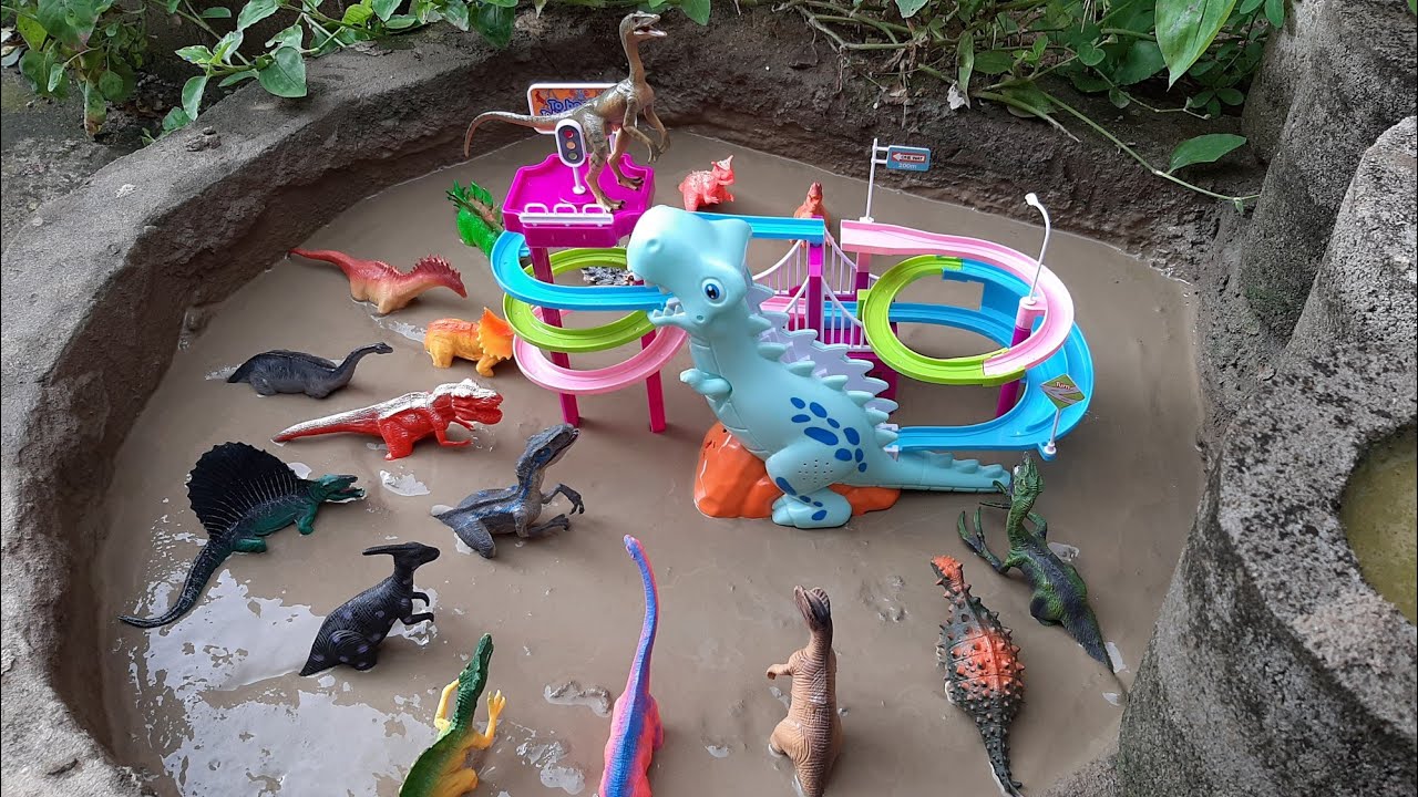 Dinossauros de Pl&aacute;stico Presos na Lama Tarbossauro Dilofossauro Apatossauro Dimetrodon Velociraptor