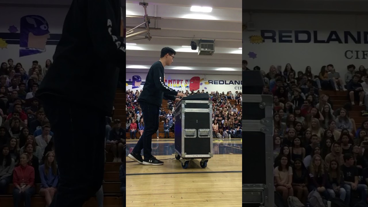 Viral Dr. Dre Piano Switch at RHS Spring Rally 2019