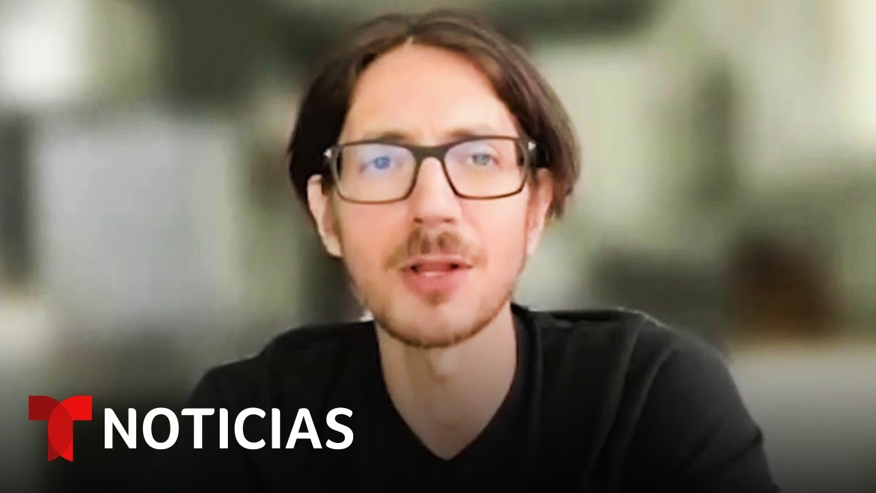 Habla creador del app que alerta de ICE. Compara EE.UU. con "la Alemania nazi" | Noticias Telemundo