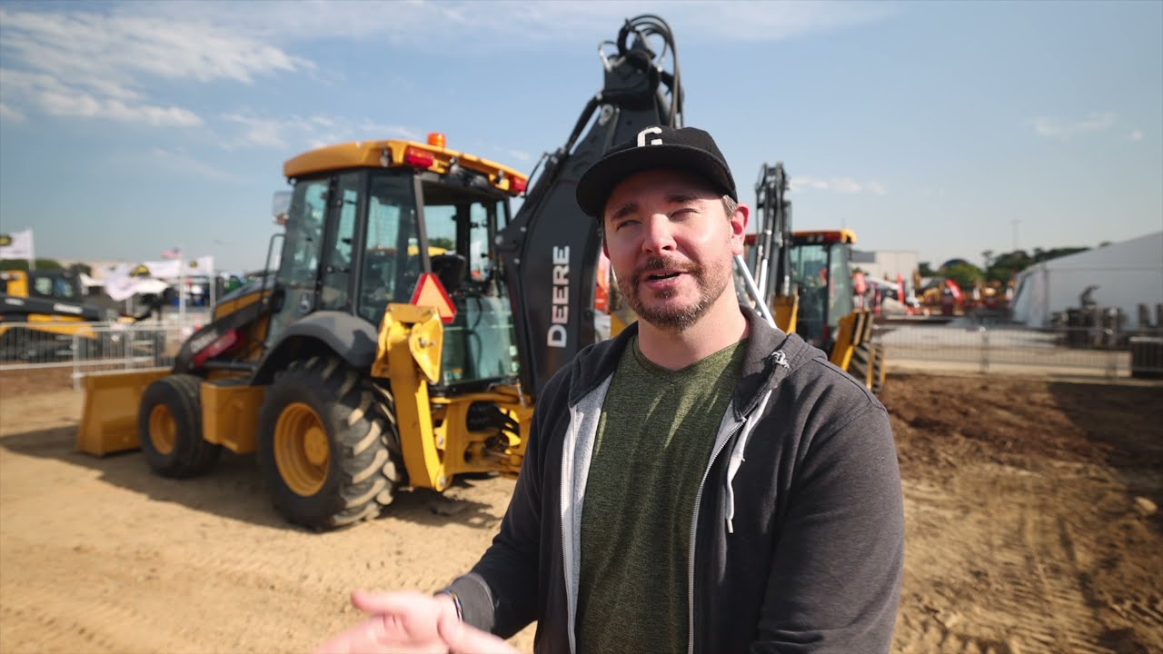 John Deere debuts electric backhoe prototype at The Utility Expo 2021