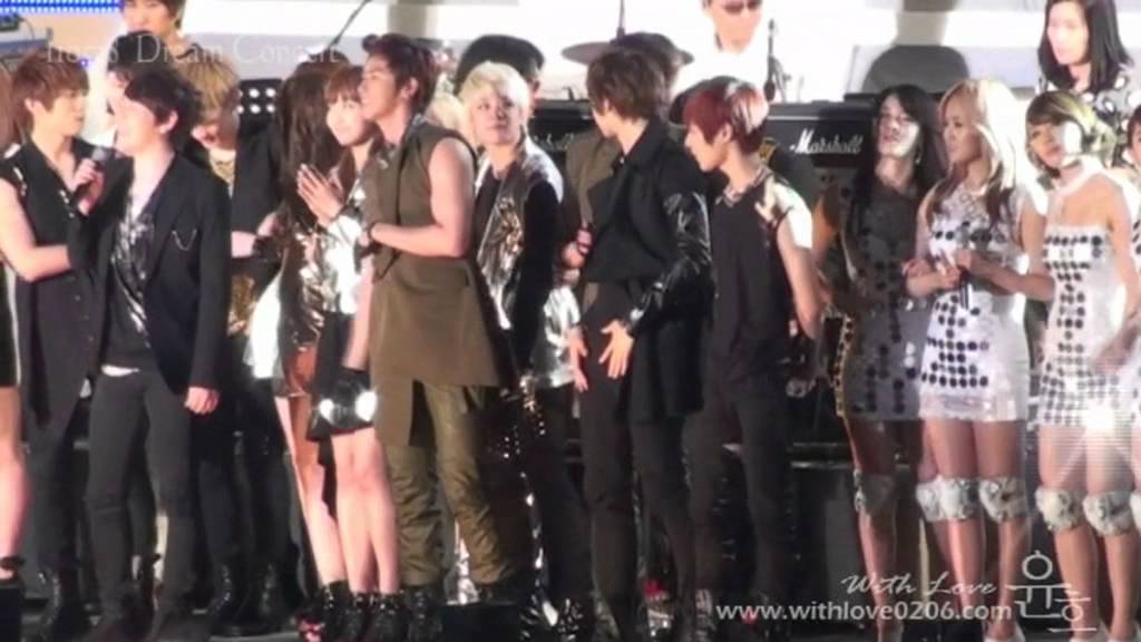 [Fancam] 110528 Dream Concert - Ending