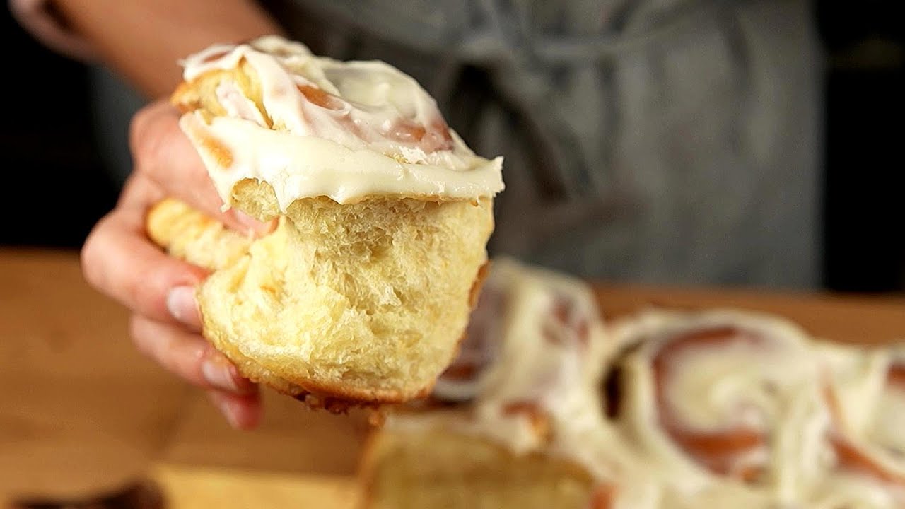 Super Soft & Fluffy Orange Rolls Recipe