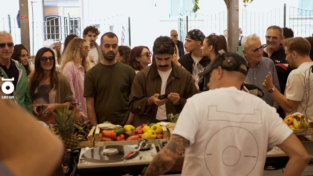 N-ZINO in 180 GR - Mercato di Piazza San Francesco, Salerno - 2024