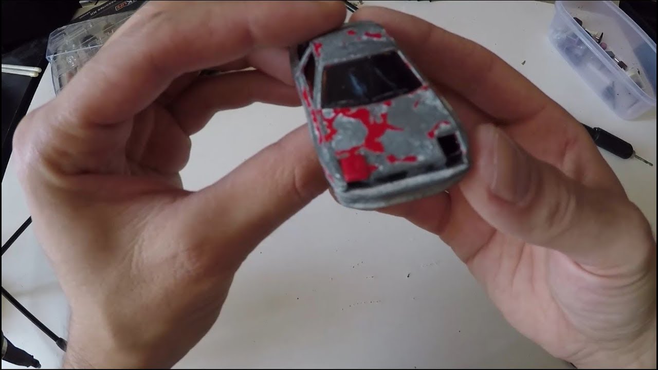 Le Restaurant n°1 - Restauration d'une Majorette Toyota Celica