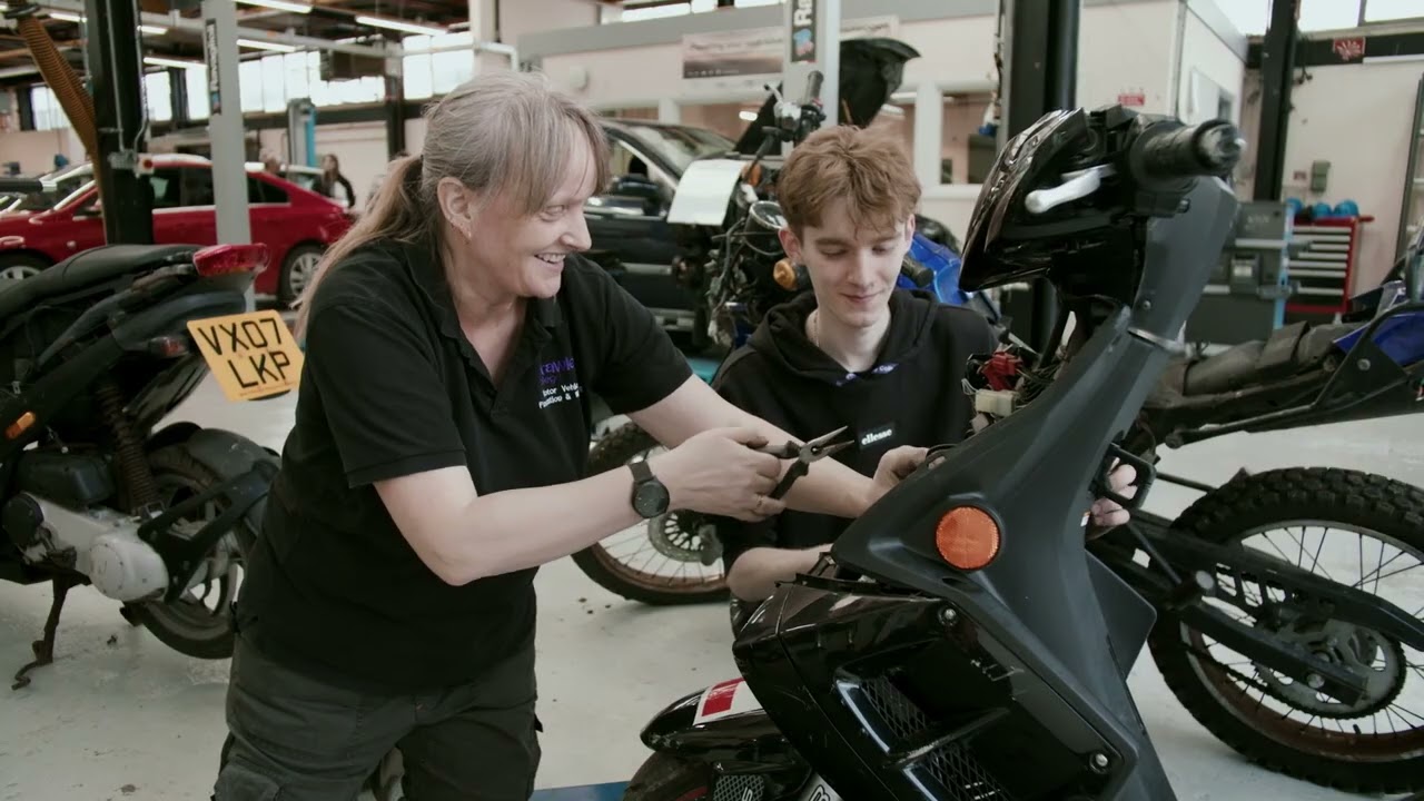 Crawley College | Showreel