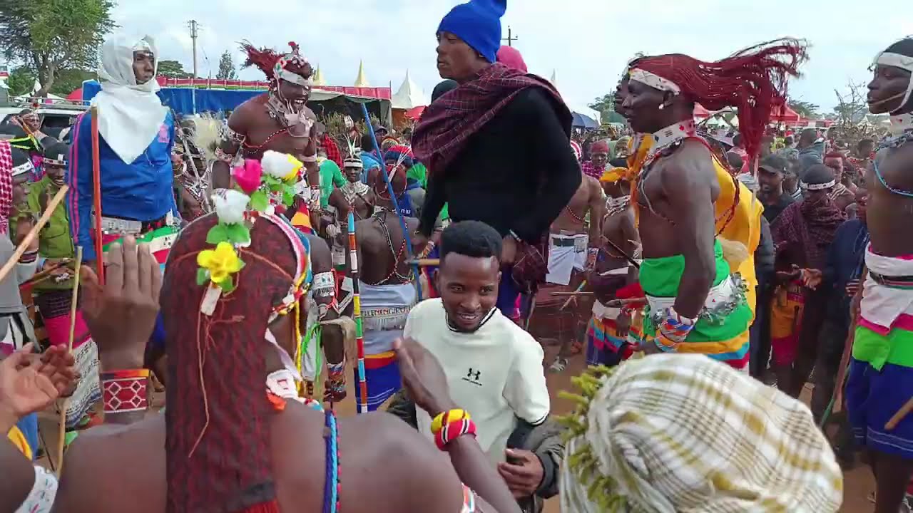 AFRICAN PORTRAITS CULTURAL FESTIVAL TOURISM HERITAGE MARALAL INTERNATIONAL CAMEL DERBY KENYAN INDIGE