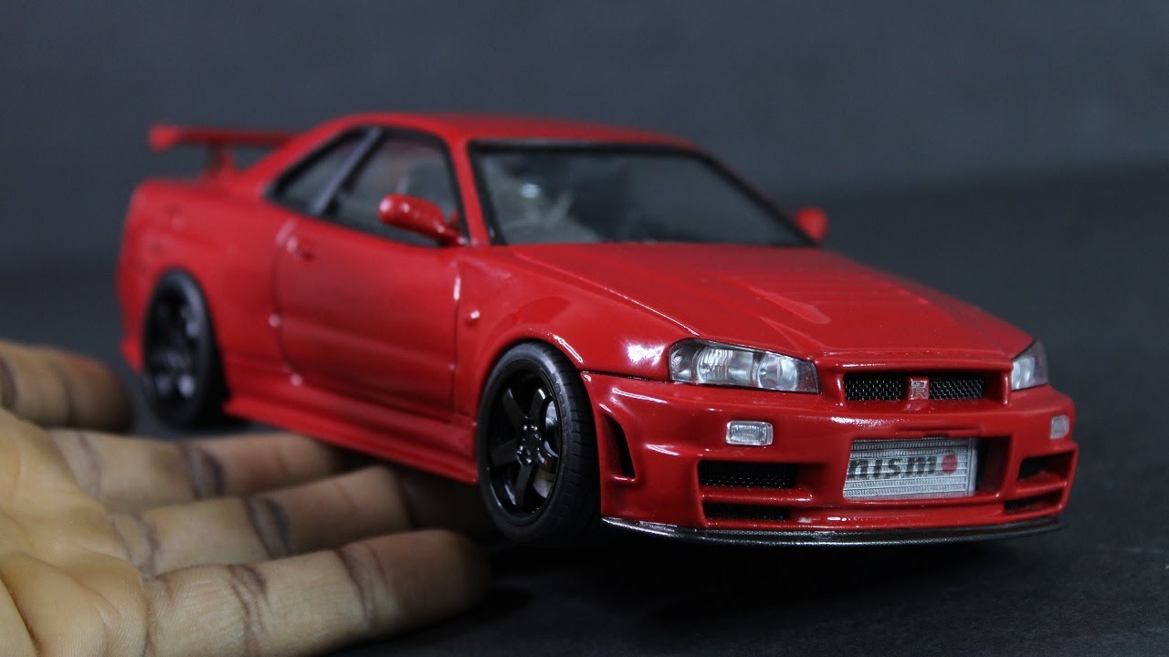 Building a Nissan Skyline GT-R R34 Z -Tune Tamiya 1/24