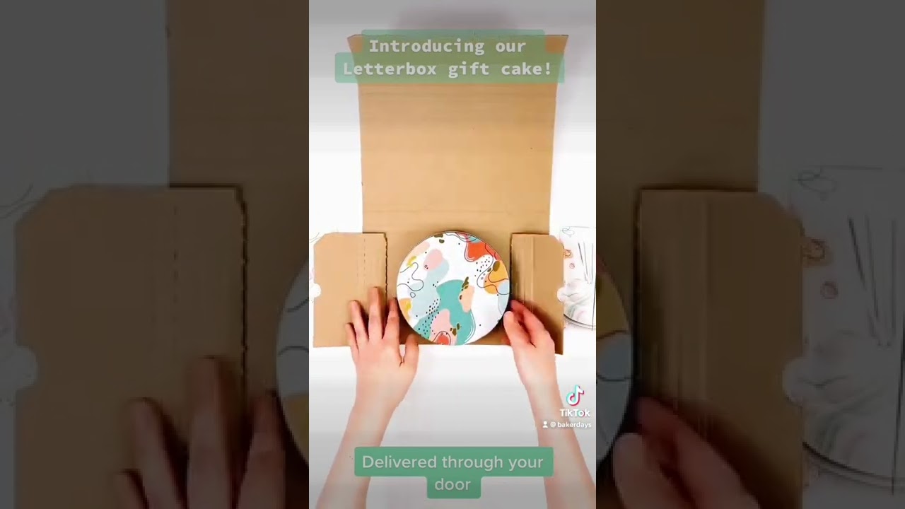 Unboxing Our Letterbox Gift Cake from bakerdays