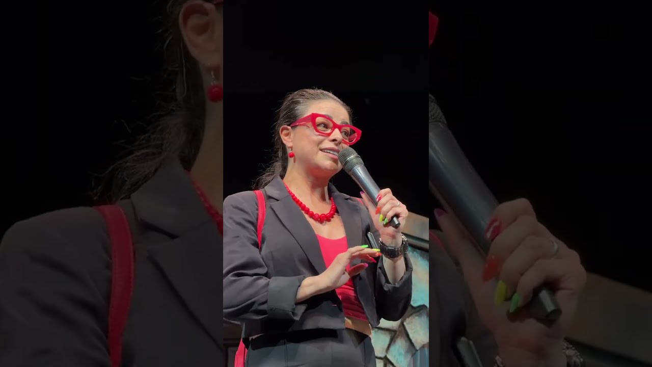 Me dio mucha emoción volver al teatro para anunciar mi regreso