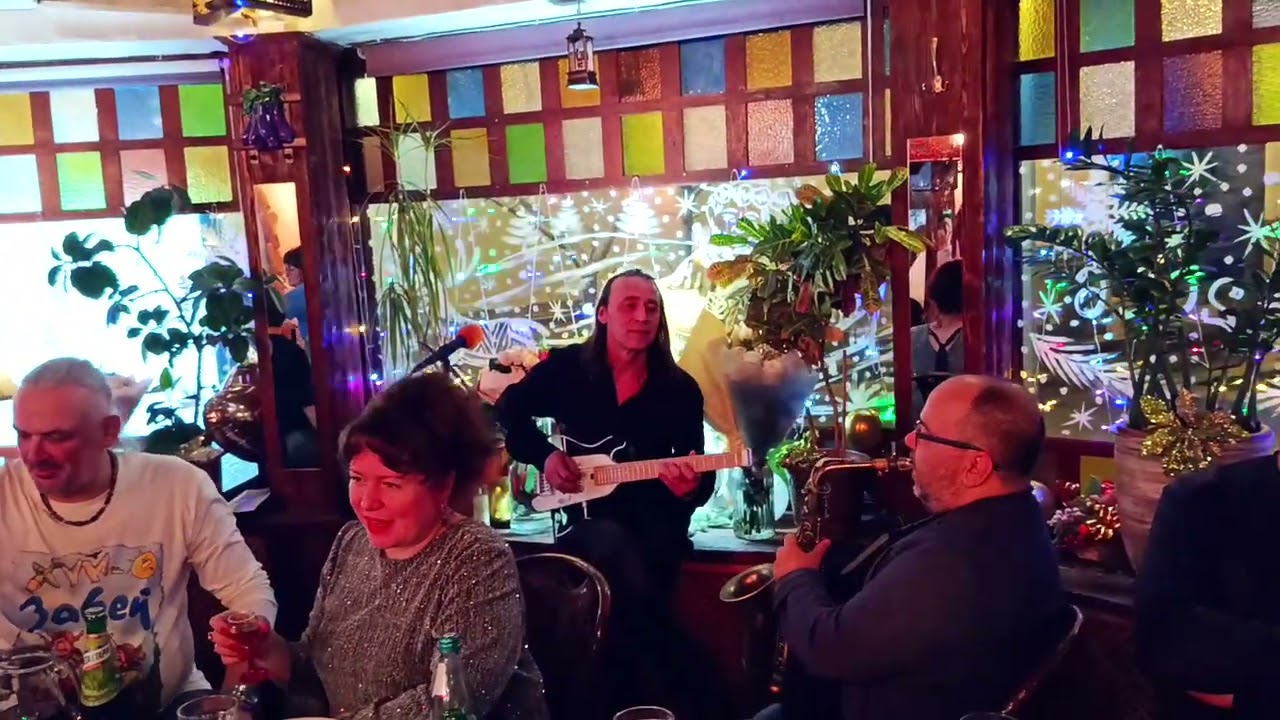 Празднуем Дни рождения Друзей и провожаем старый 2025 год