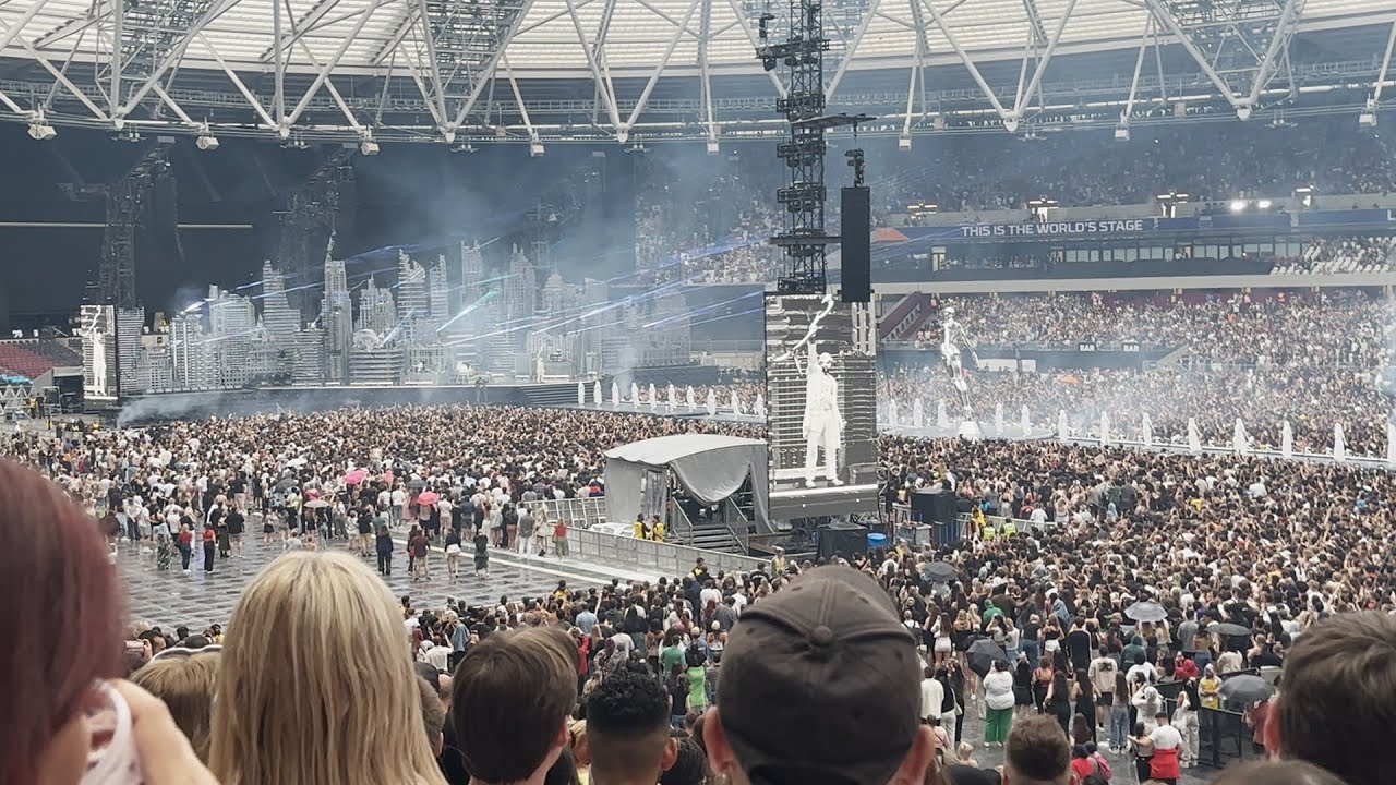 The Weeknd - Sacrifice / How Do I Make You Love Me? (Live at London Stadium 8 July)