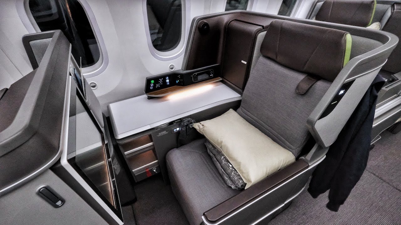 EVA Air 787-10 Business Class | BR316 Brisbane to Taipei