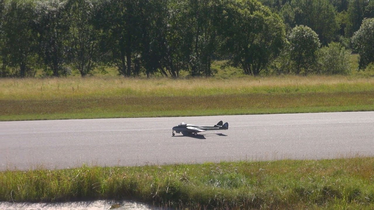 De Havilland Vampire 1:5 scale - 20150815
