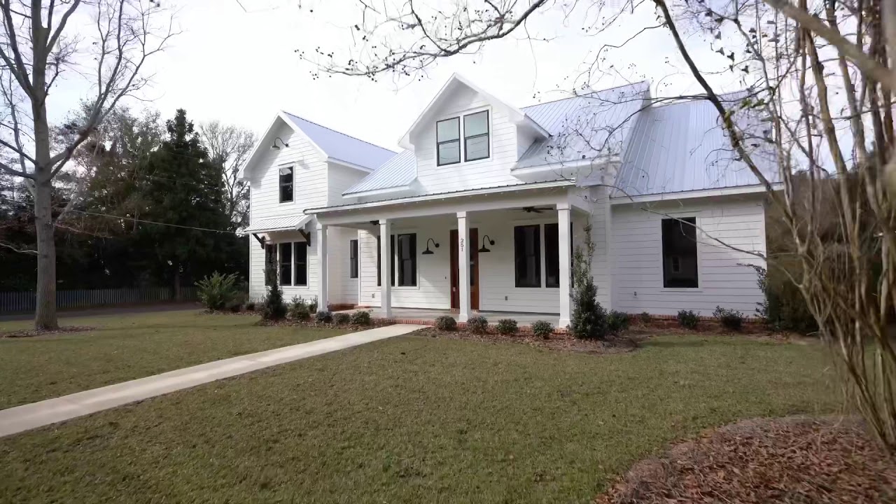 SOLD Fairhope New Construction Farmhouse 4 sale 251 N Ingleside St - 5 BR, 4 1/2 Bath, 3334 sq ft.