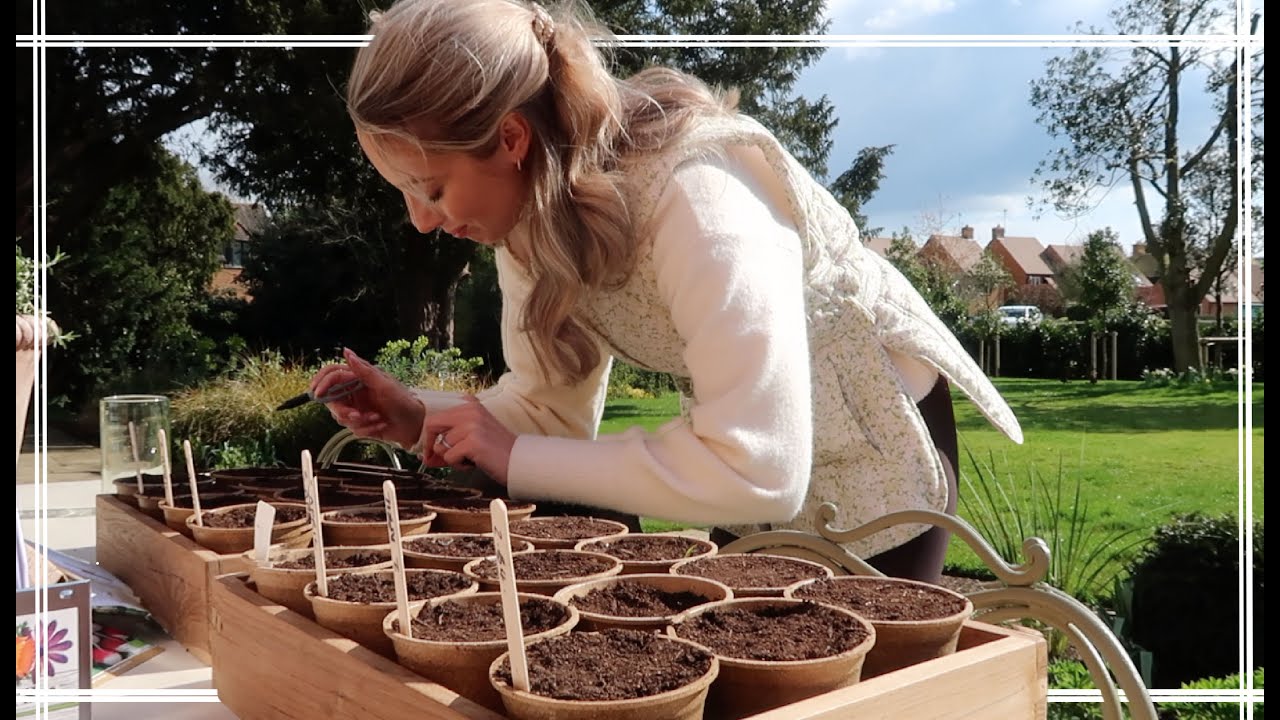 GARDEN CENTRE HAUL & A WHOLESOME WEEKEND // Fashion Mumblr Vlogs