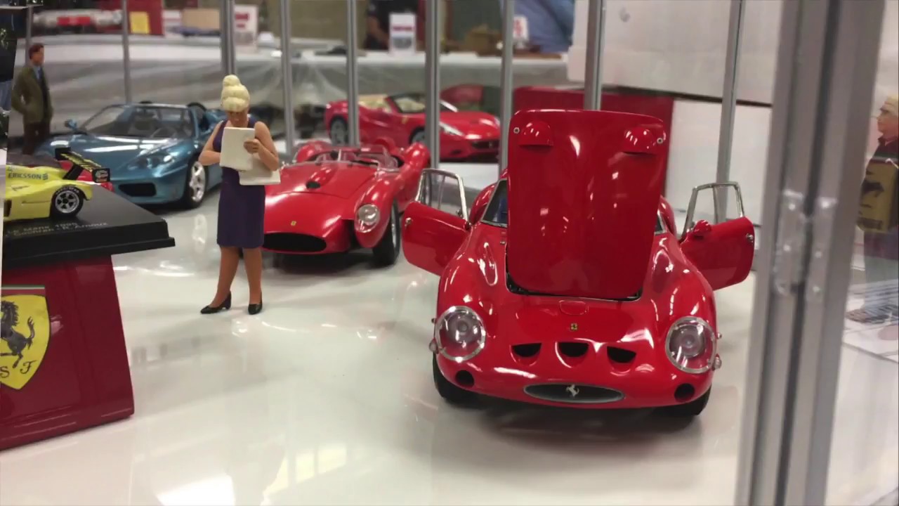 Ferrari Dealership 1/24 Scale