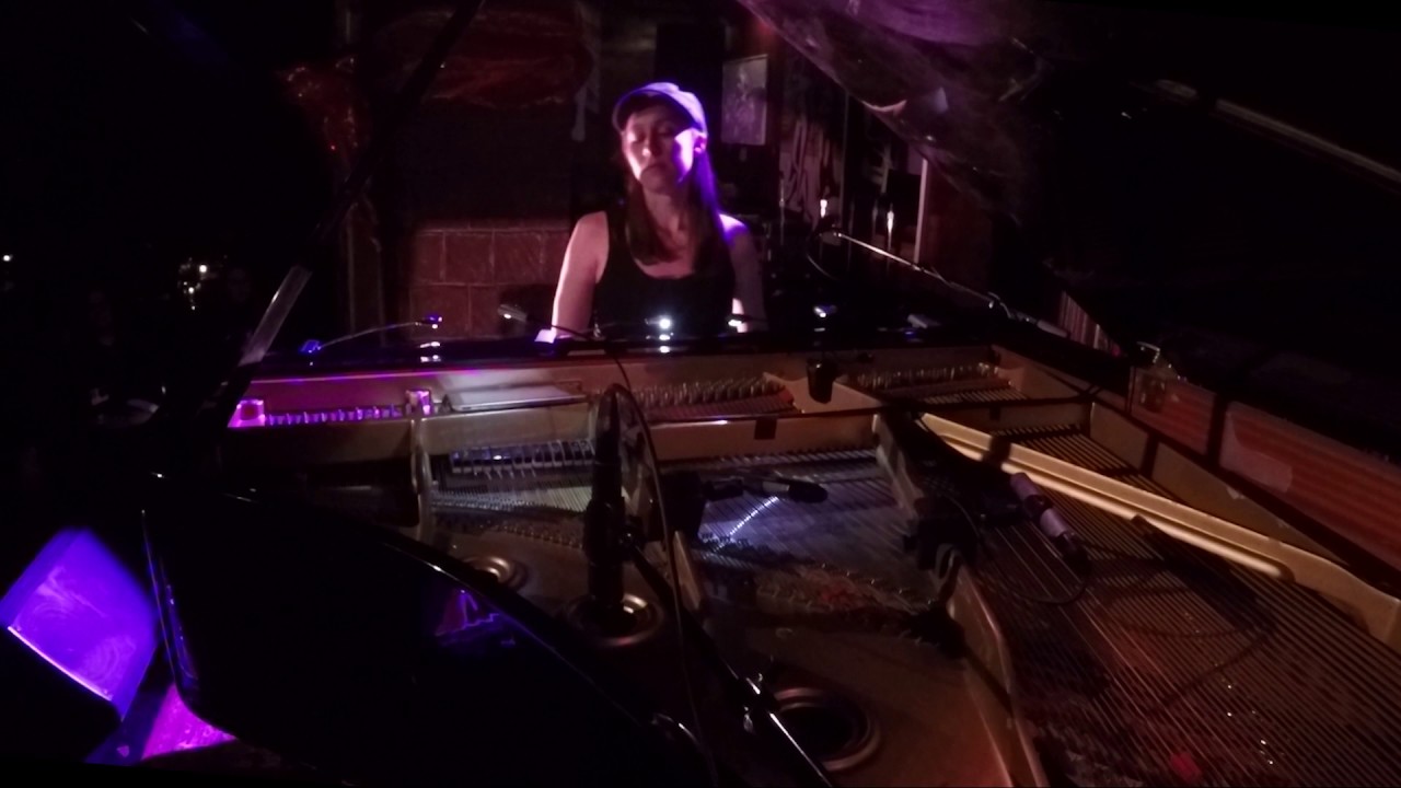 Holly Bowling: Wharf Rat - Everybody Knows - Slip - Frank