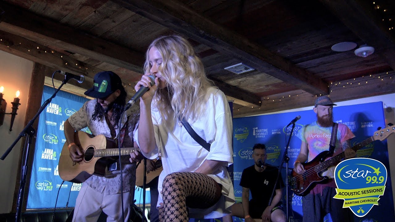 Star 99.9 Maritime Chevrolet Acoustic Session with Walk Off The Earth: 
