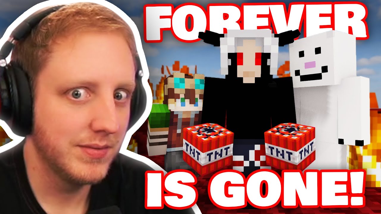 Philza Reacts To How POSSESSED Forever Tried To Kill All EGGS And Was Killed By Cucurucho! QSMP