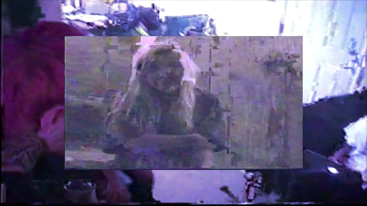 LiL PEEP - CALIFORNIA WORLD (FT. CRAIG XEN) [MUSIC VIDEO]