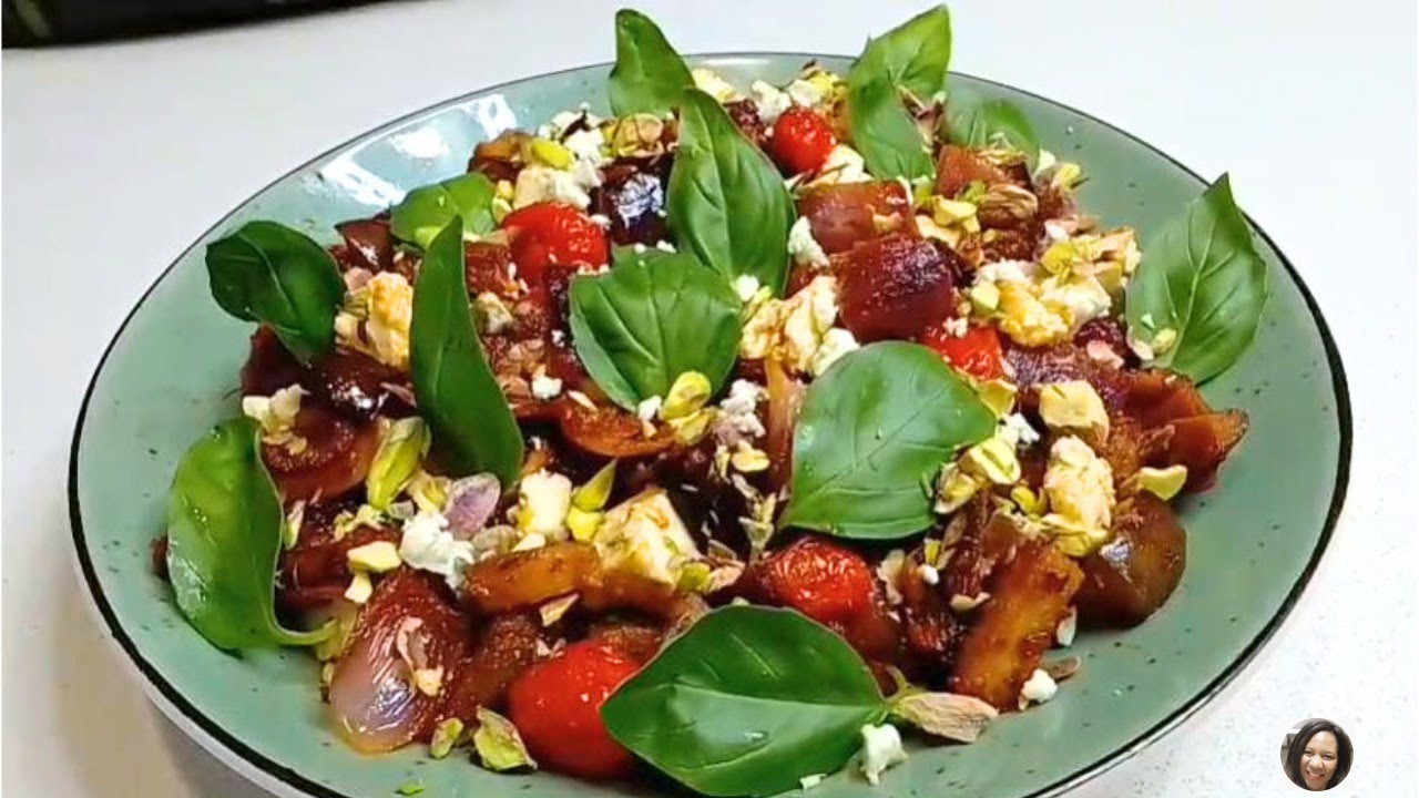 Once You Try This Easy Mediterranean Salad, You'll Be Hooked!