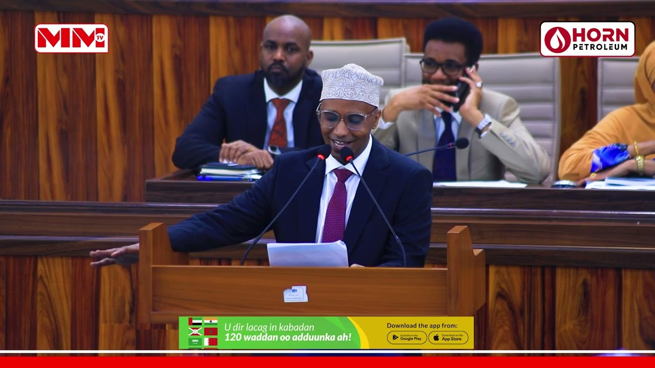 Ansixinta Dastuur la isku khilaafsan yahay oo Soomaaliya yeelatay.