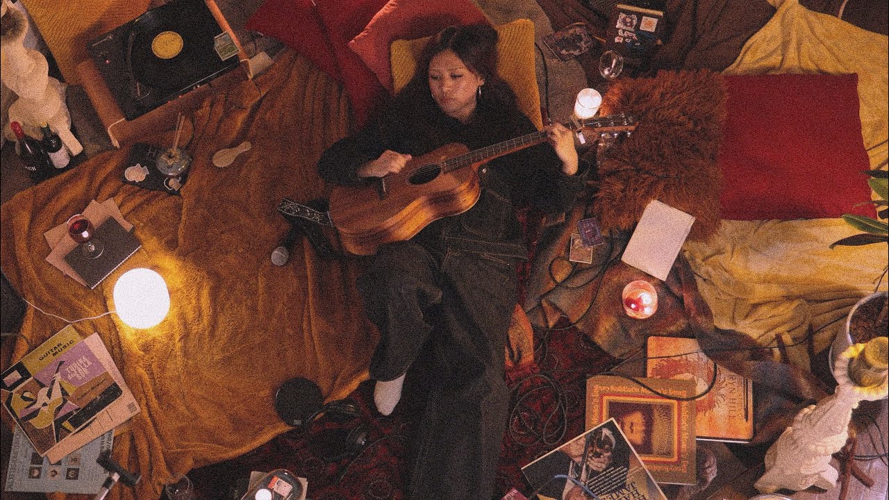 Bianca Espino - Plum (Official Music Video) 