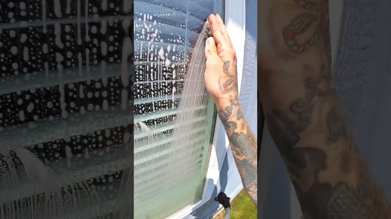 How To Clean Windows Like A Pro | 4 Super Easy Steps #lukethewindowcleaner #windowcleaning #howto