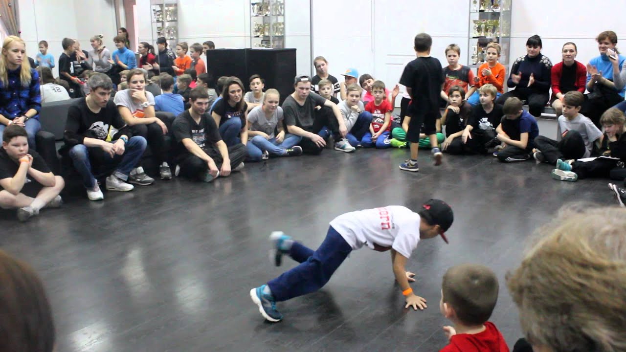 ПЕРЕЗИДЕНТ vs МИК | TIEBREAK | COMIX ZONE BATTL | BABY