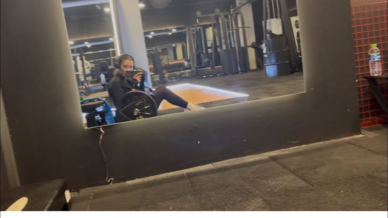 Vlog  Мотивация  на спорт 💪🏻Моя вязаная юбка🎉Мои вязаные изделия .Откуда беру вдохновение и идеи 🤔