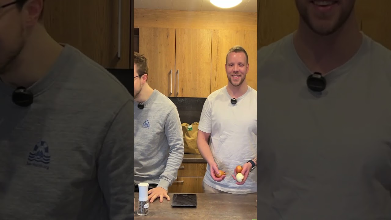 Wenn die Kerle Chili Dogs machen 