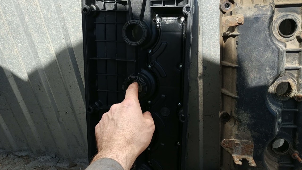 Клапанная крышка ЗМЗ 405.24 Евро-3 сравнение.