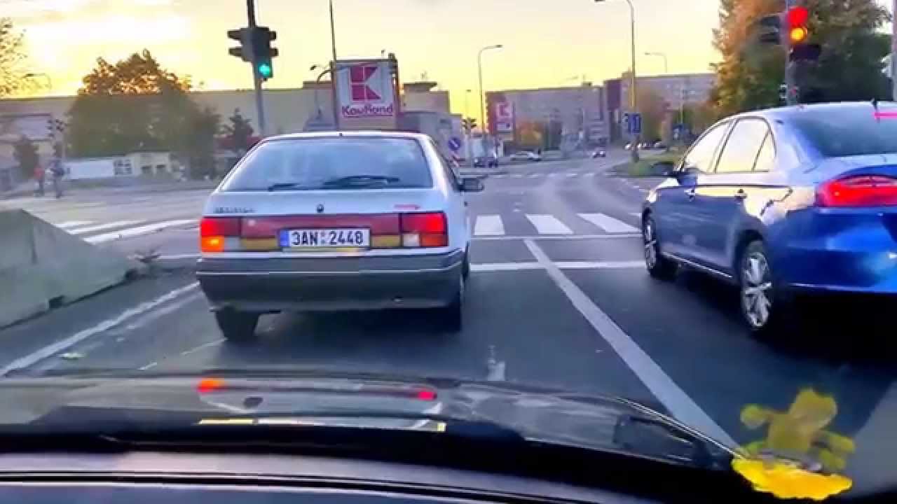 Aggressive driving BMW E36 318is Prague Praha