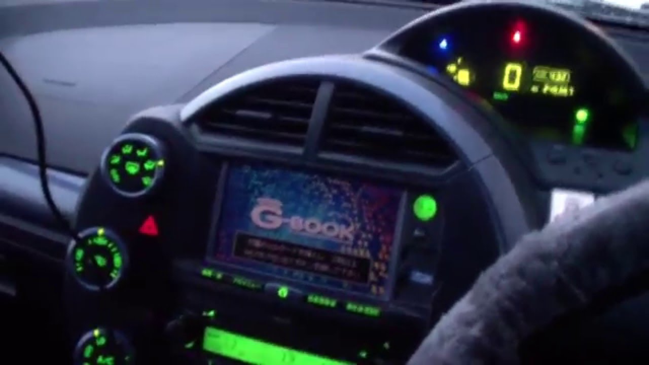 Toyota Will Cypha интерьер