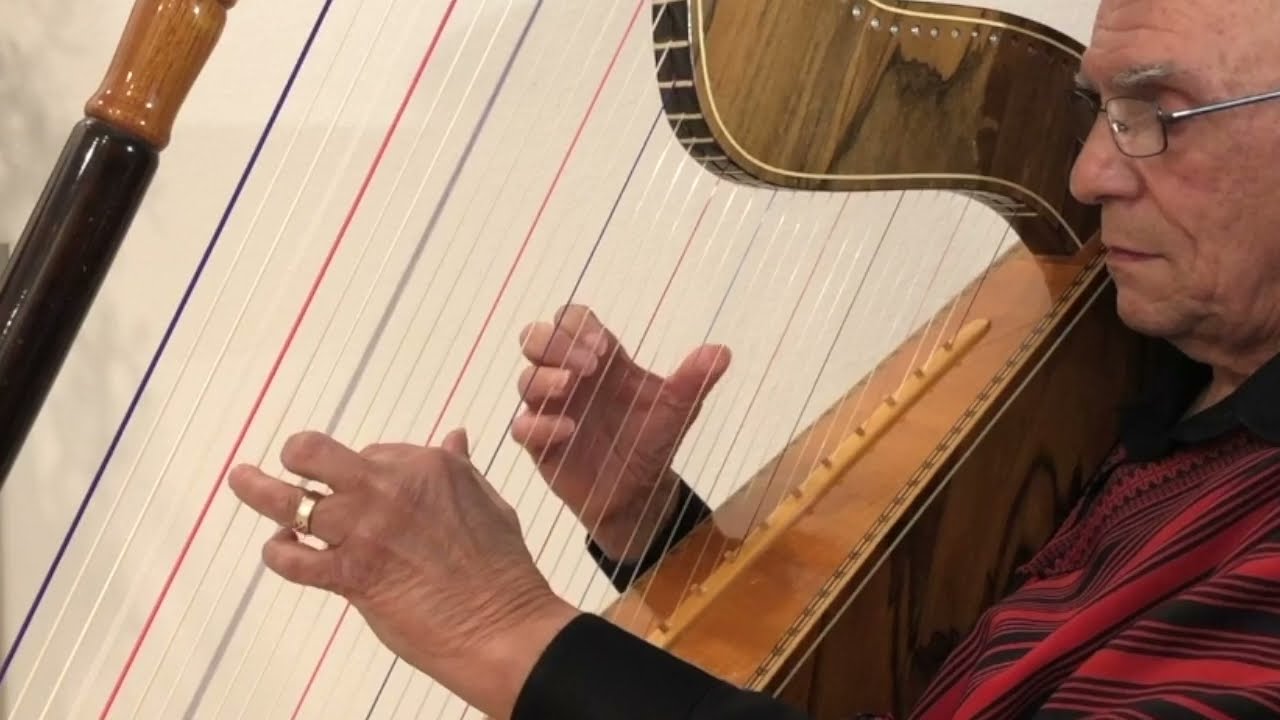 WAITING - Alfredo Rolando Ortiz