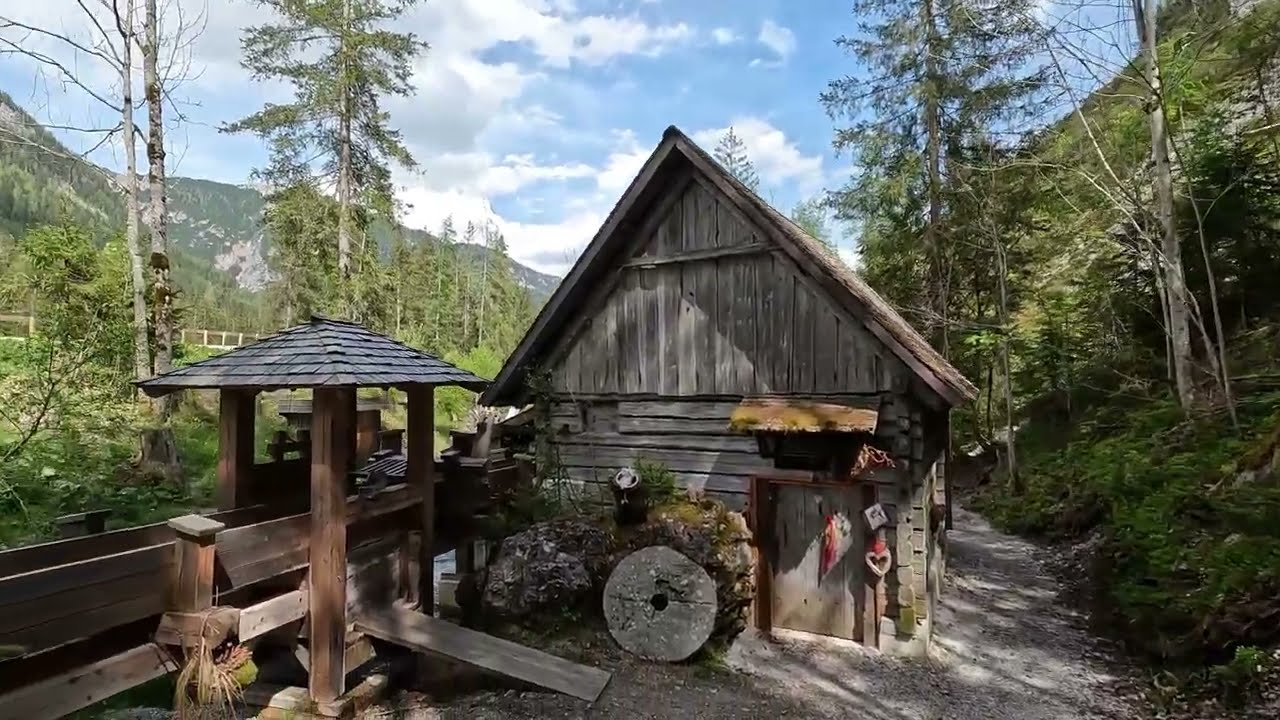 AUSTRIA/Ramsau Dachstein/Sattlberg mountain side