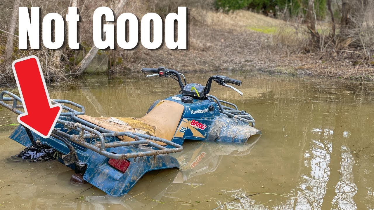 Спасение моего затонувшего квадроцикла (я снова его уничтожил)