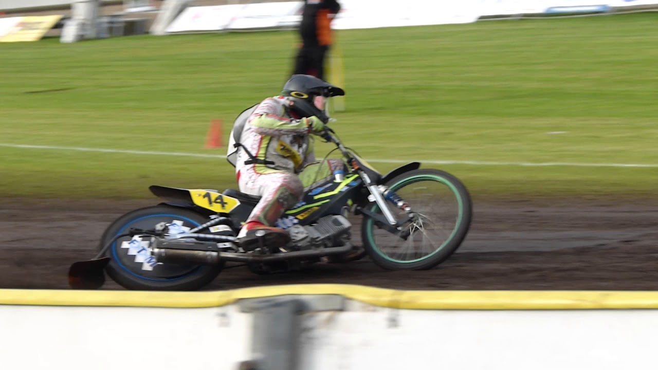 Grasbaanrace Staphorst 25 aug  2017  Heat 3 specials inter  1e danny maassen  2e dave meijerink  3e