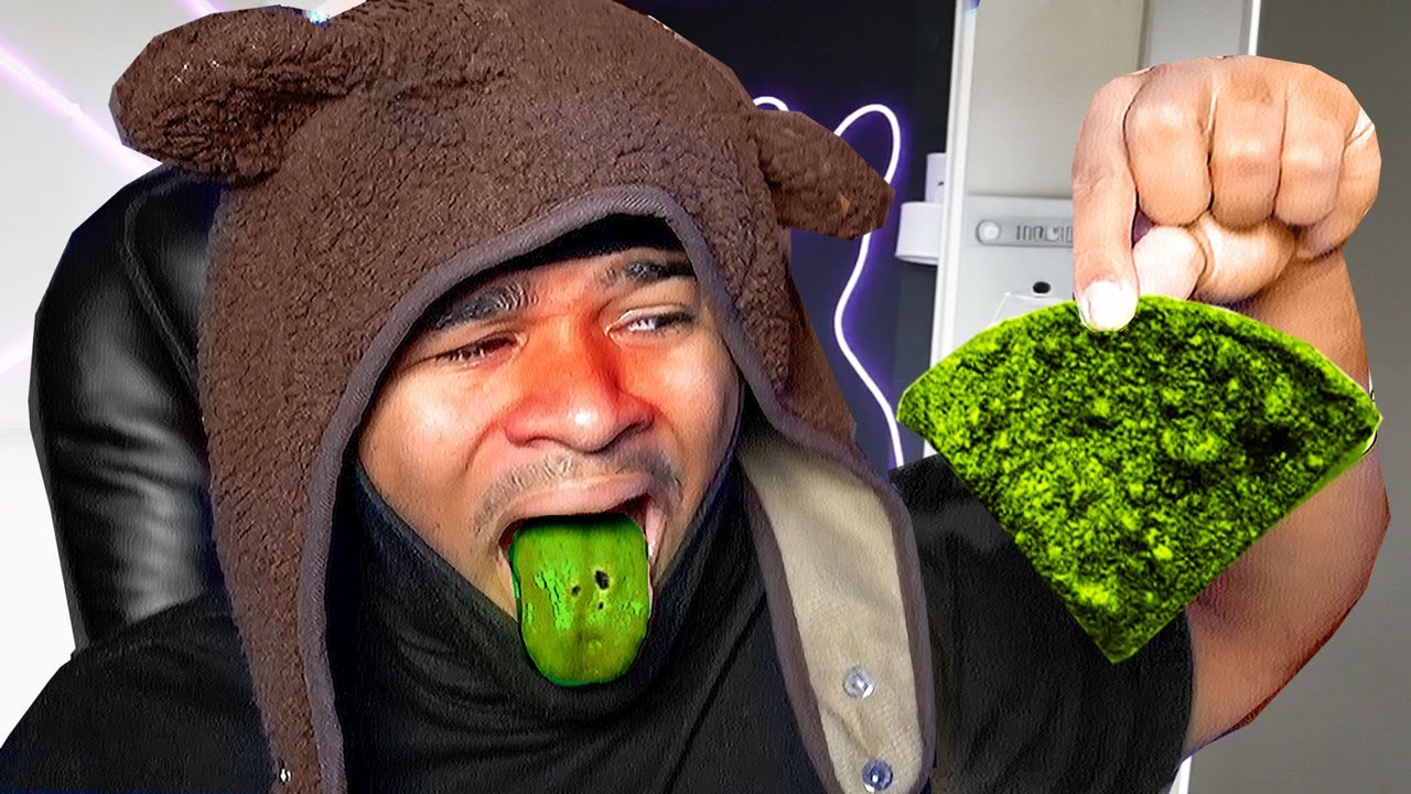 If I Laugh, I Eat The Hottest Chip In The World