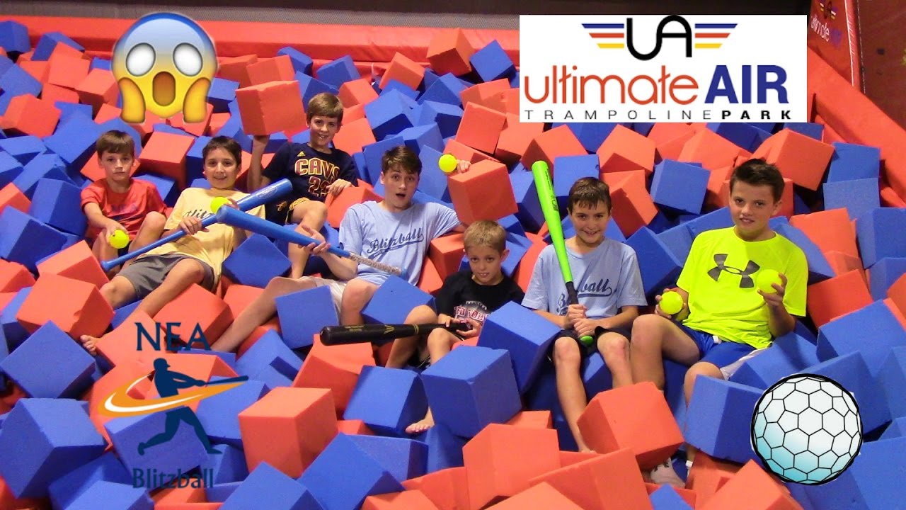 TRAMPOLINE VS BLITZBALL