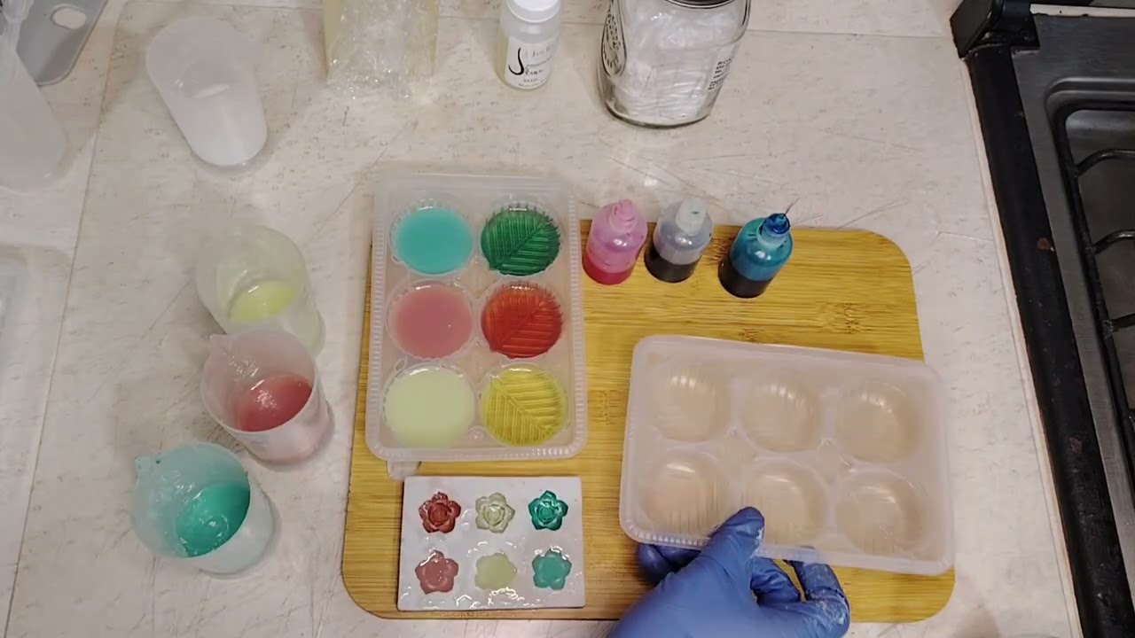 Prueba de colores en base de jabón de glicerina 