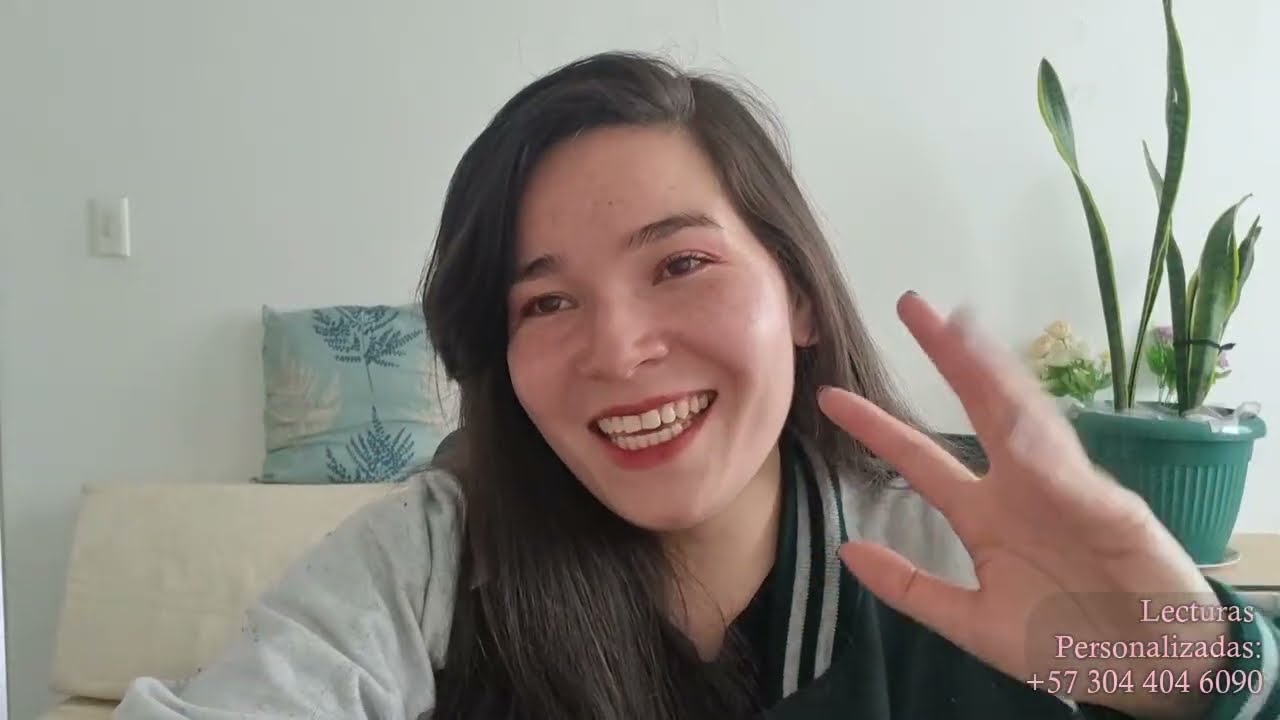 VIRGO amor❤️ tienes una chispa que un amor te ve, te ama💗 y te quiere. eres alegre en días grises