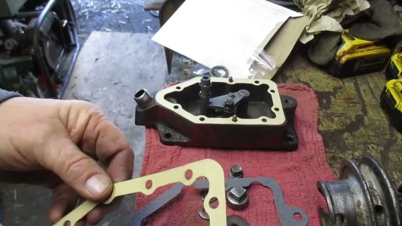 Очистка блока цилиндров и масляного поддона двигателя Briggs 