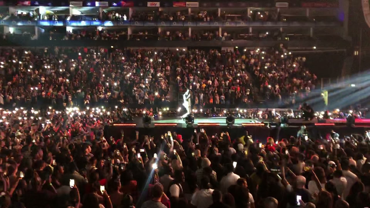 “Weti Man Go Do & Dangote” By Burna Boy Live O2 Arena London