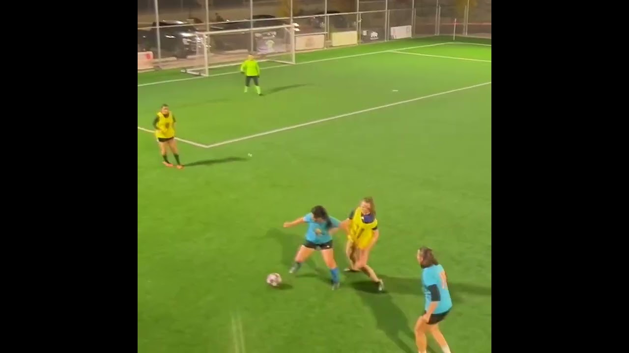 Fall '25 Finals 1: We Wear Hokas vs Angry Pandas Coed Silver 11/14/25