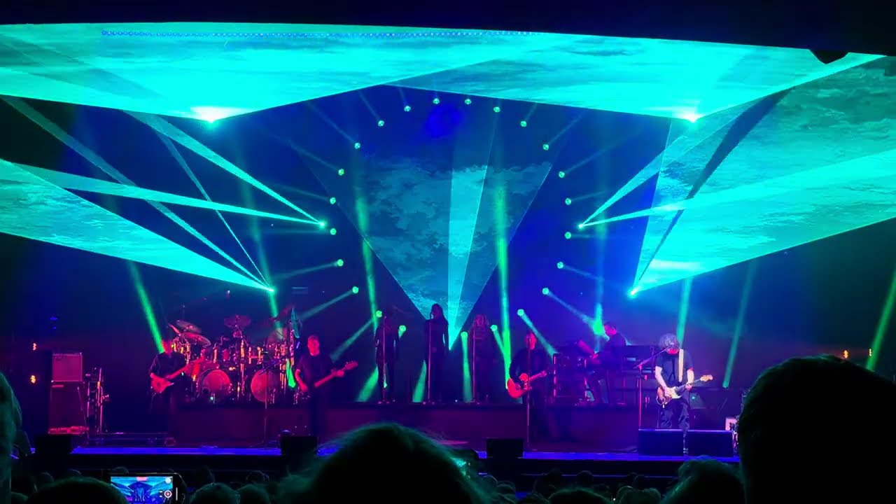 Australian Pink Floyd - Comfortably Numb