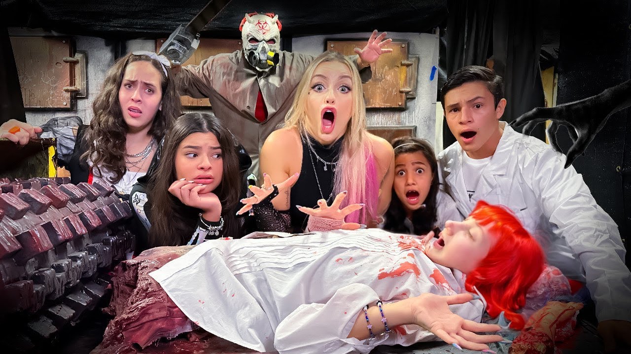 JUGANDO A LAS ESCONDIDAS EN UN MANICOMIO DIABÓLICO !! 😱🔥 | Katie Angel