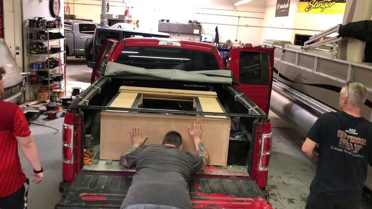 Big Chris ••• Custom Enclosure SIX P3 12