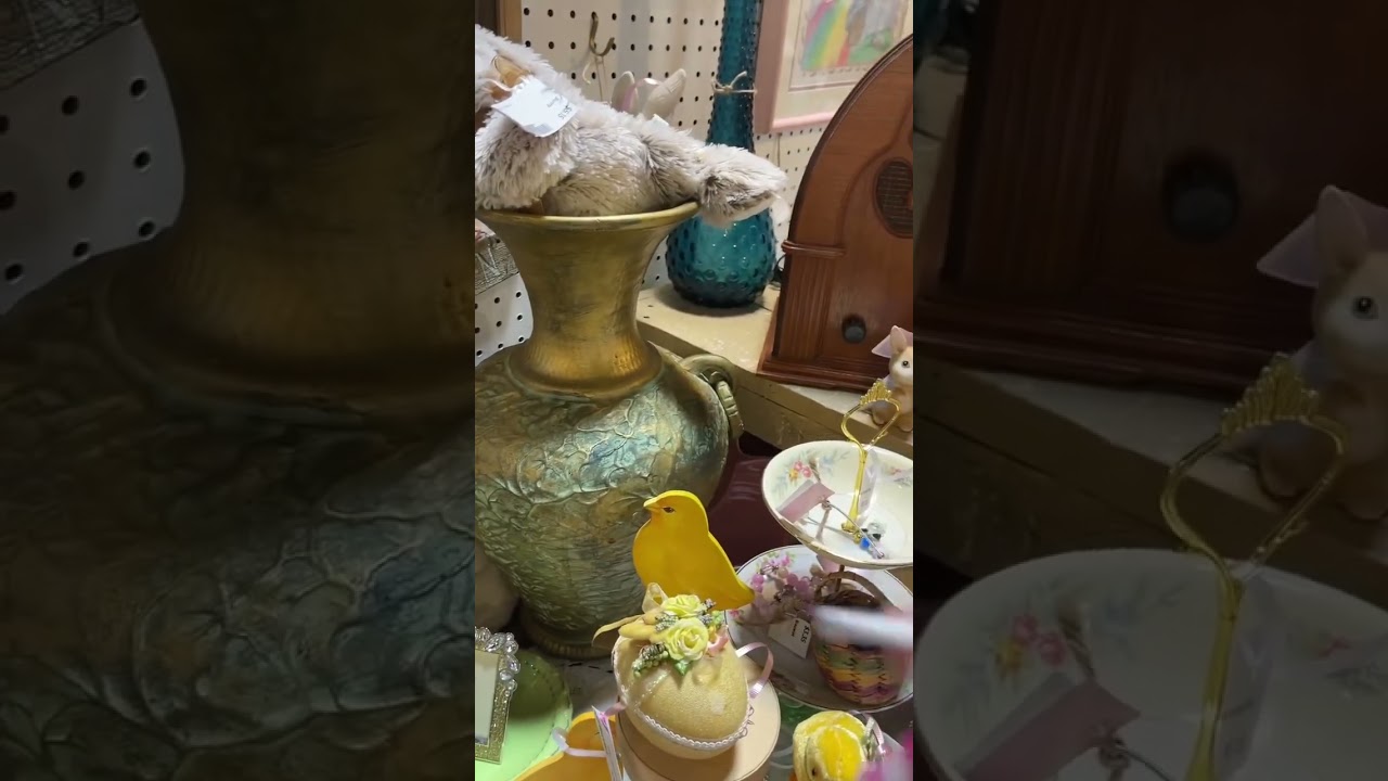 Доброе утро! В воскресенье мы с Джейн прекрасно провели время, занимаясь поиском антиквариата и п...